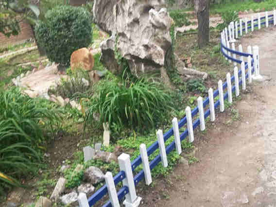 草坪護(hù)欄